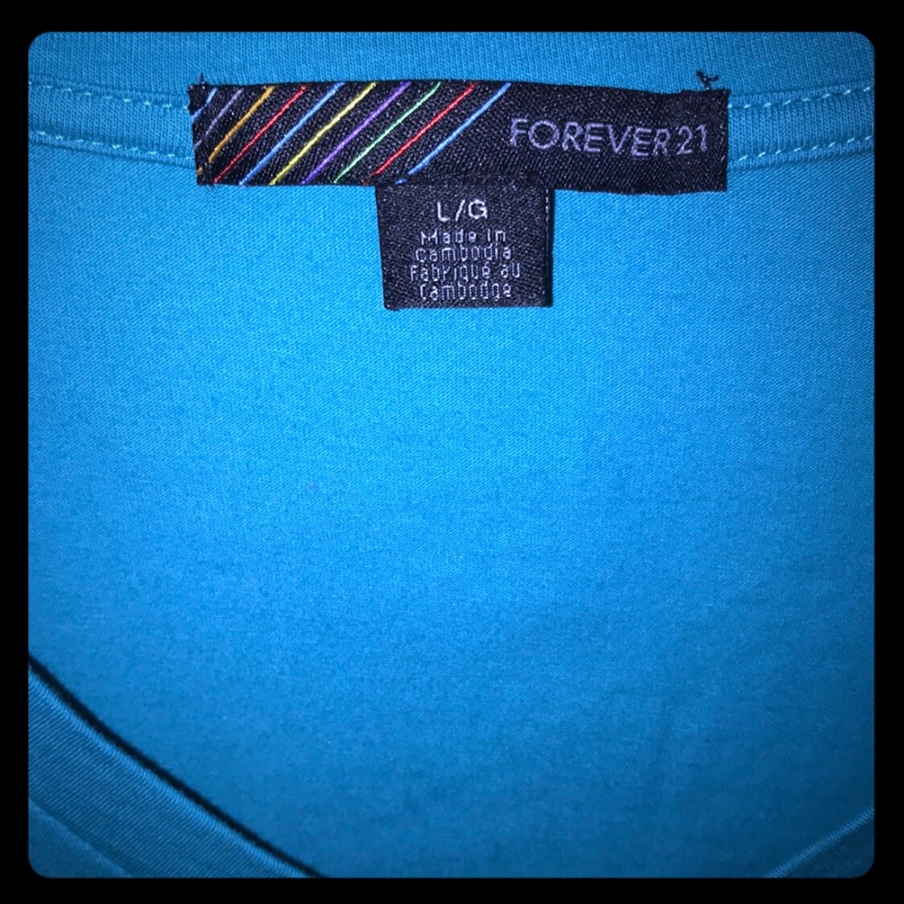 FOREVER 21💚 - Picture 2 of 3